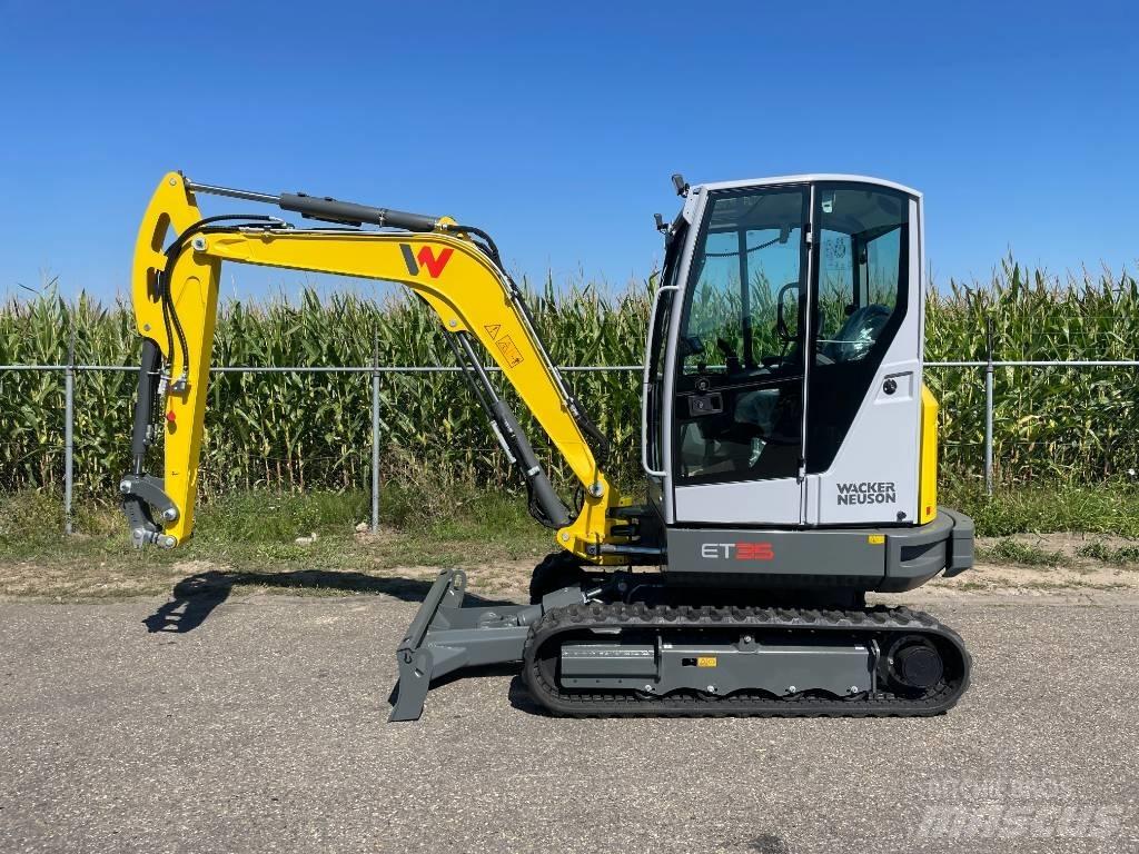 Wacker Neuson ET35 Mini kotrók < 7t