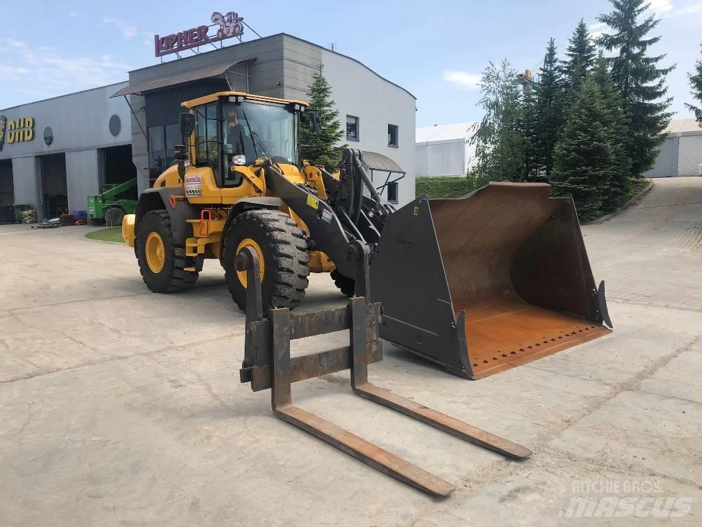Volvo L90H Gumikerekes homlokrakodók