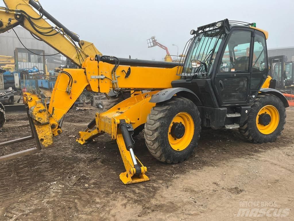 JCB 540-140 Teleszkópos rakodók