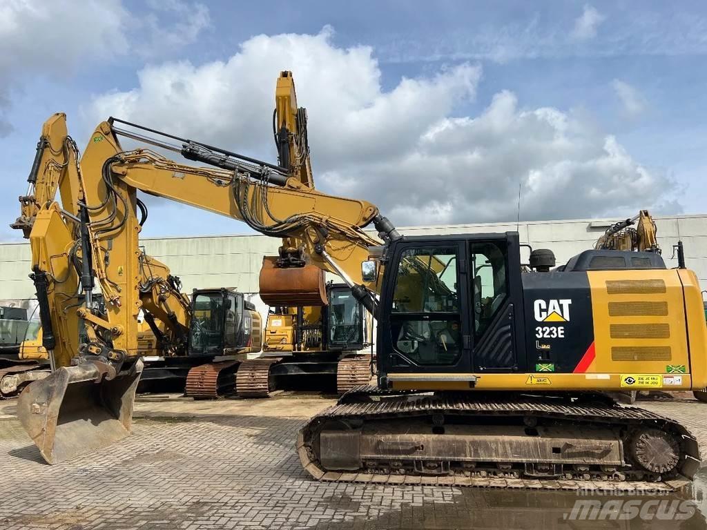 CAT 323E Lánctalpas kotrók
