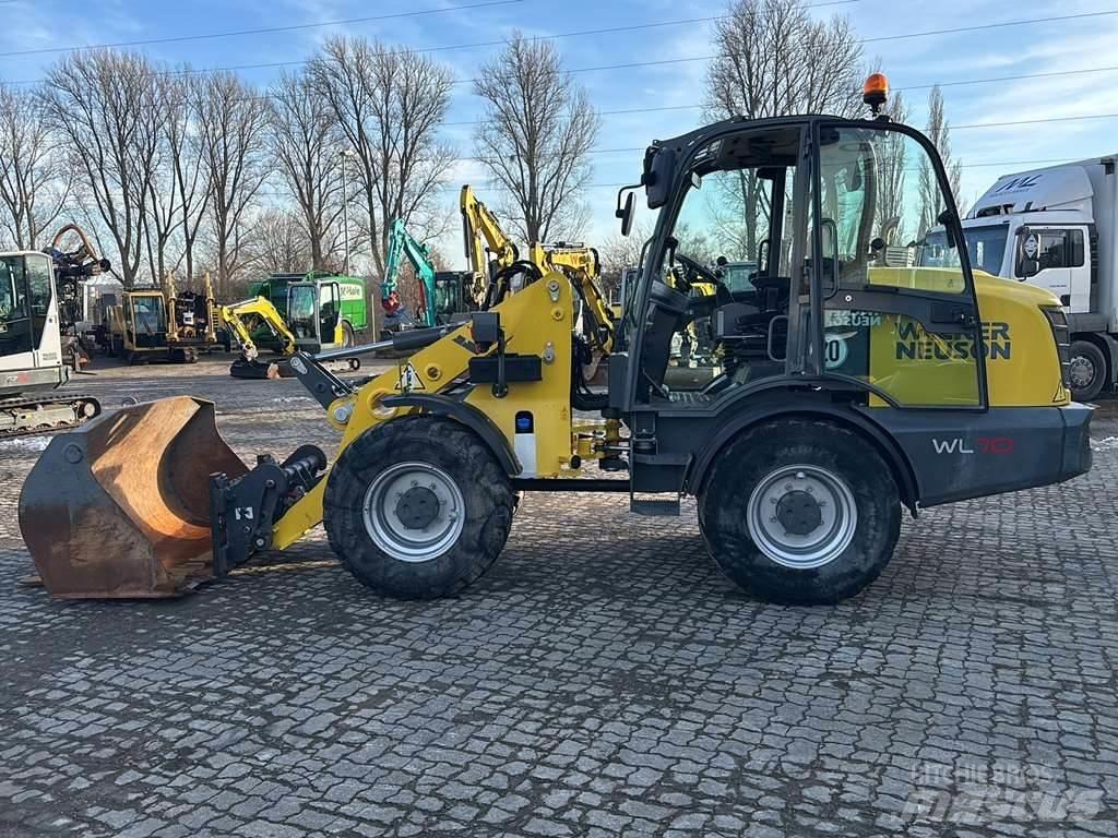 Wacker Neuson WL70 Gumikerekes homlokrakodók