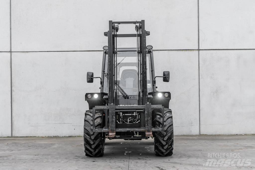 Manitou M 30-4 Dízel targoncák