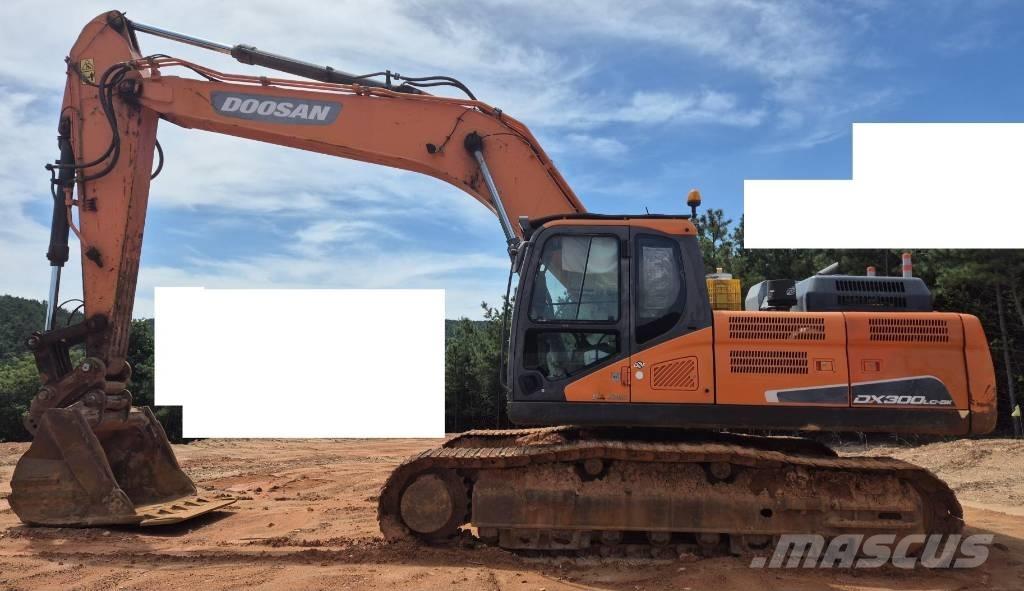 Doosan DX 300 LC-5 Lánctalpas kotrók