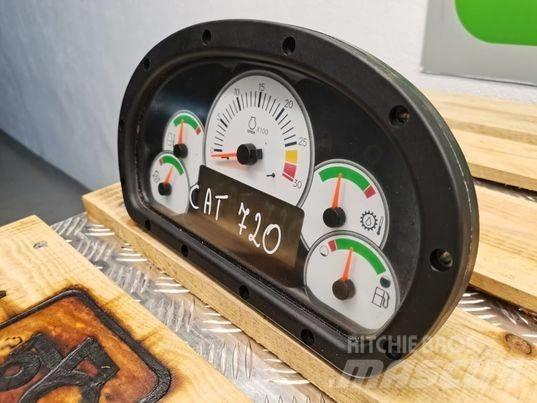 CAT 720 meter Vezetőfülke és belső tartozékok