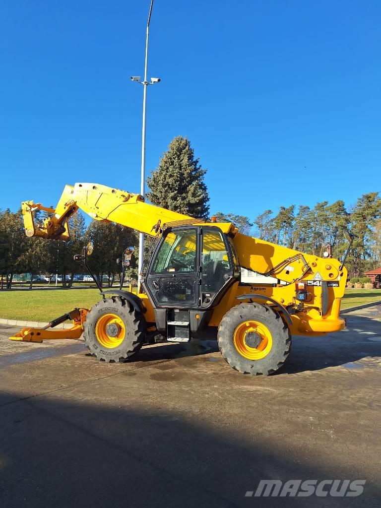 JCB 540-200 540-200 Univerzális rakodók