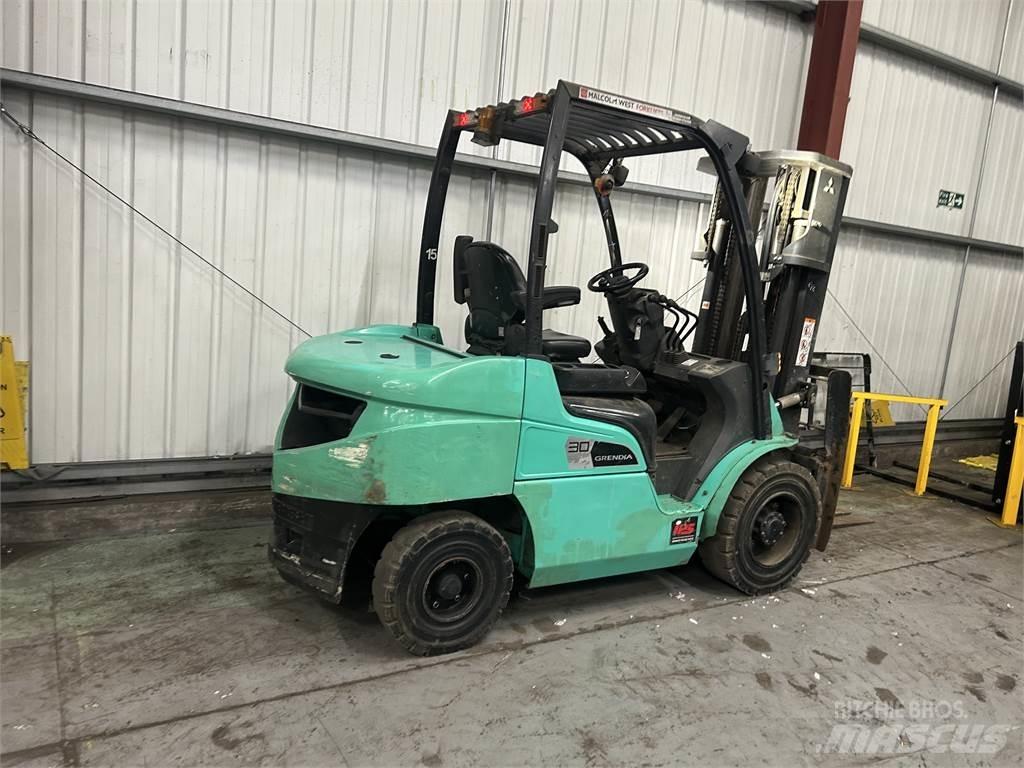 Mitsubishi FD30NT Dízel targoncák