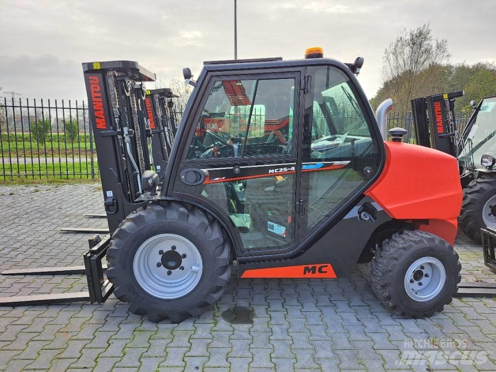 Manitou MC 25-4 Dízel targoncák