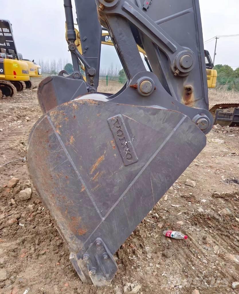 Volvo EC290 Lánctalpas kotrók