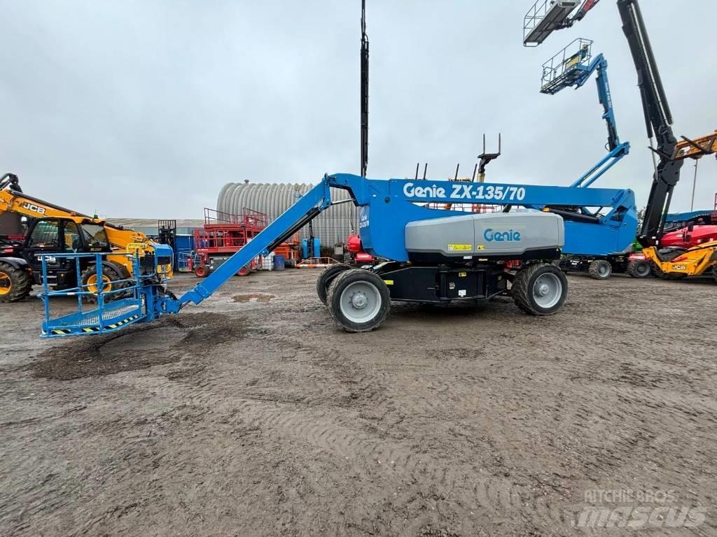 Genie ZX 135/70 Karos emelők