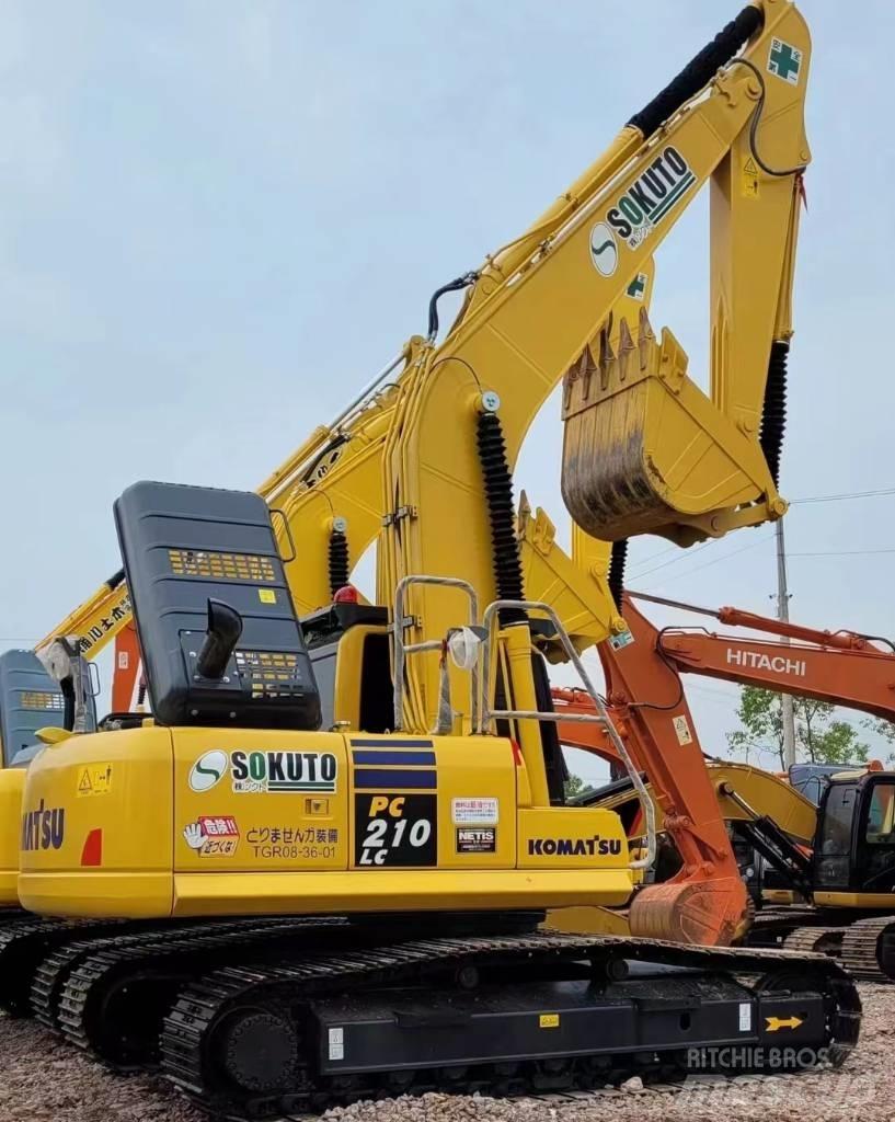Komatsu 210LC-8 Lánctalpas kotrók