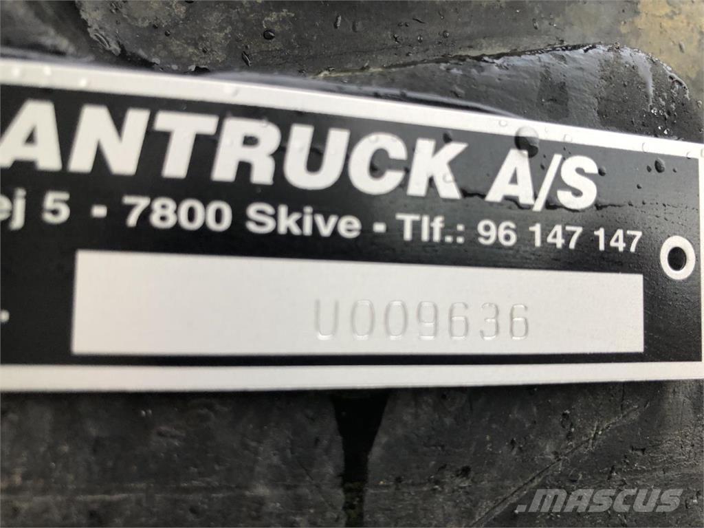  Øvrige ØVRIGE Gumiabroncsok, kerekek és felnik