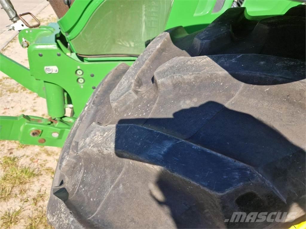 John Deere 6150R Traktorok