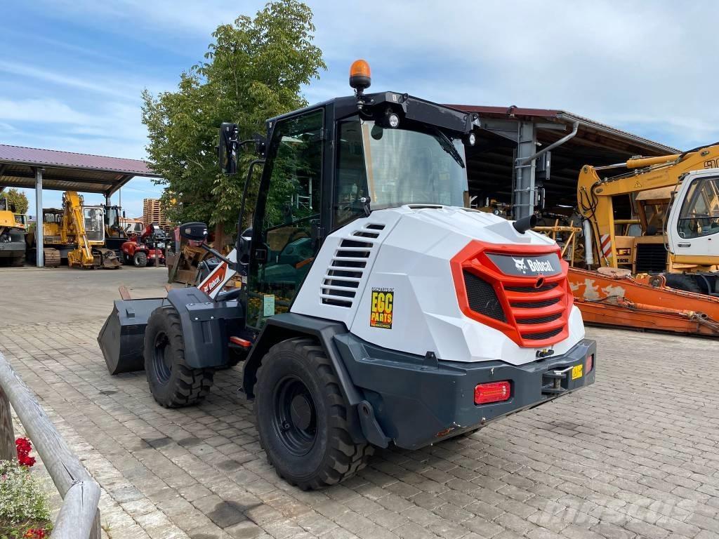 Bobcat L 75 Gumikerekes homlokrakodók
