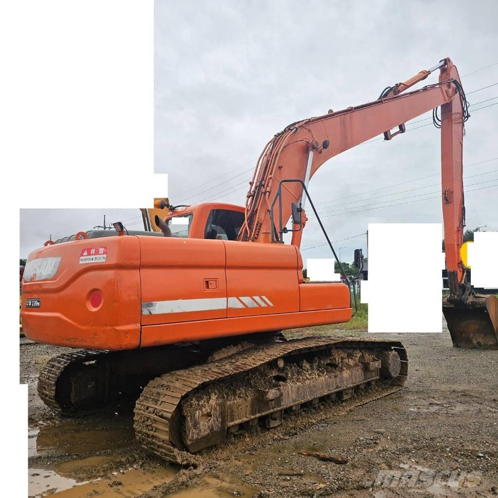 Doosan DX 220 LCA Lánctalpas kotrók