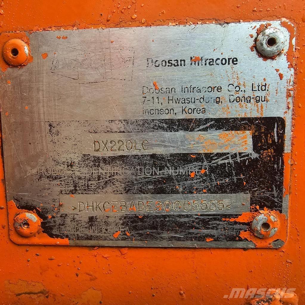 Doosan DX 220 LCA Lánctalpas kotrók