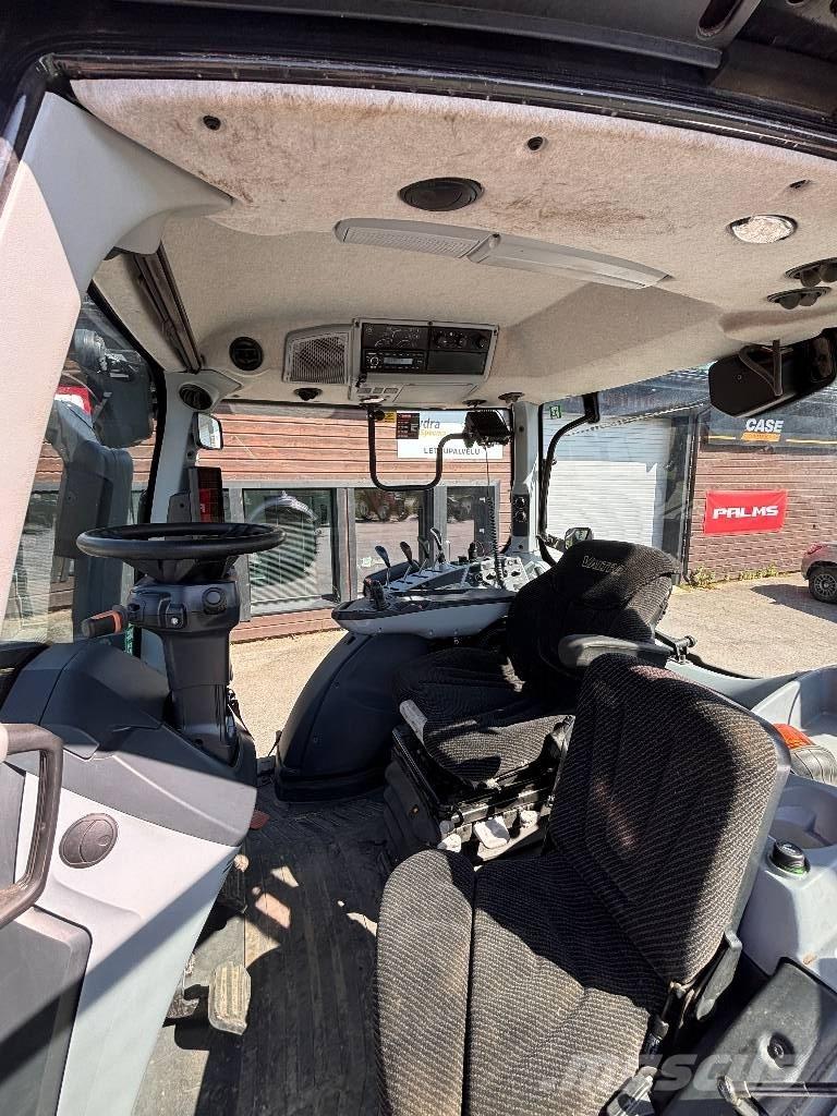 Valtra T 145 Active Traktorok