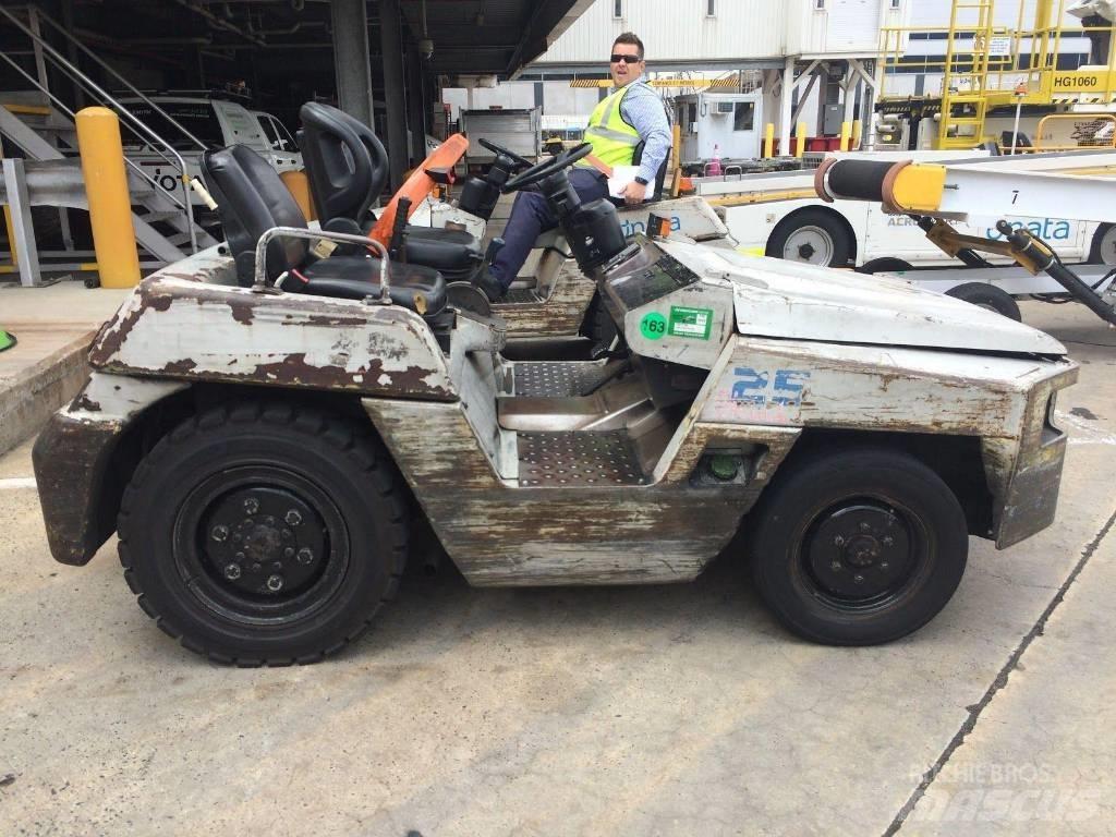 Toyota 02-2TD25 Anyagmozgatás - Egyebek