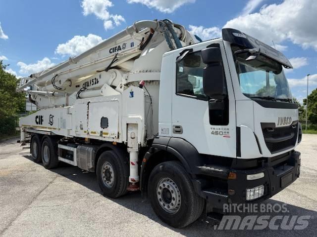 Iveco Trakker 450 Egyéb