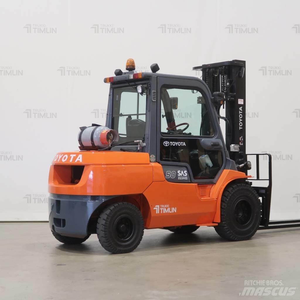 Toyota 02-7FG45 Gázüzemű targoncák