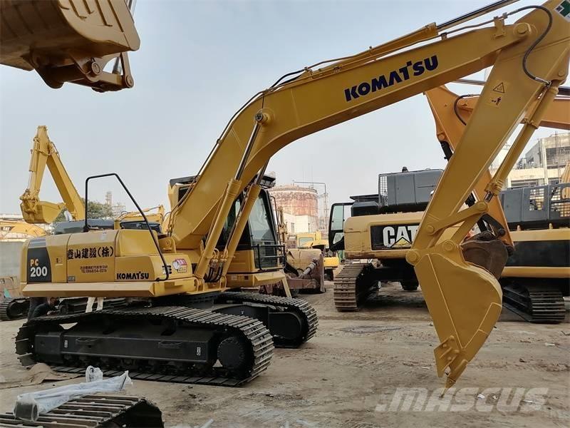 Komatsu pc200-8 Lánctalpas kotrók