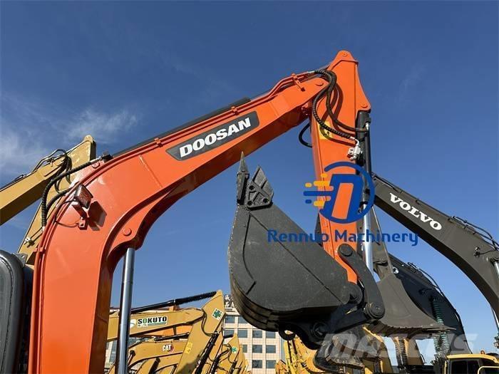 Doosan DX 60 Mini kotrók < 7t