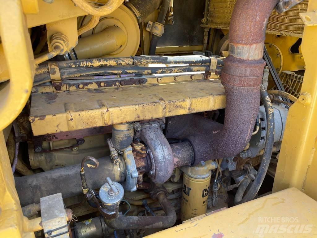 CAT 963B Lánctalpas homlokrakodók