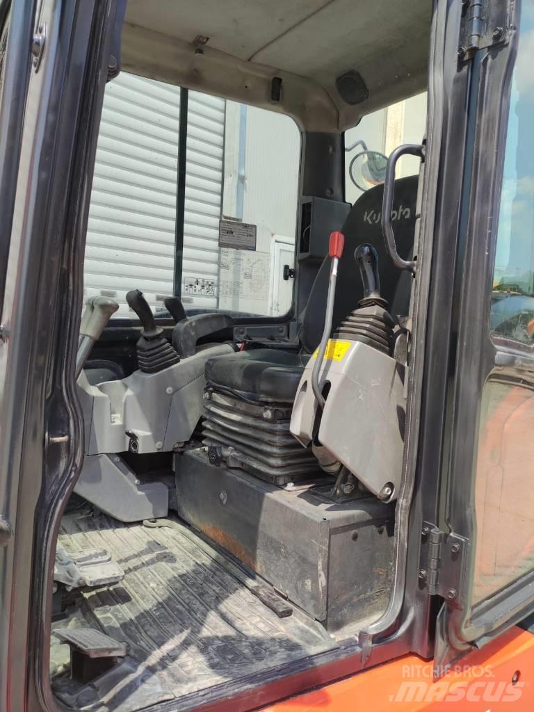 Kubota KX 057-4 Mini kotrók < 7t