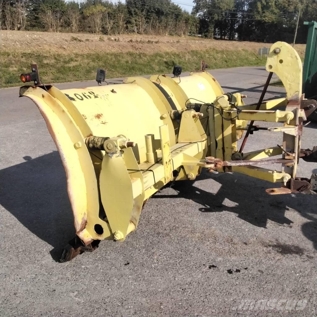 NC LAME ENSILAGE Egyéb szálastakarmányozási gépek