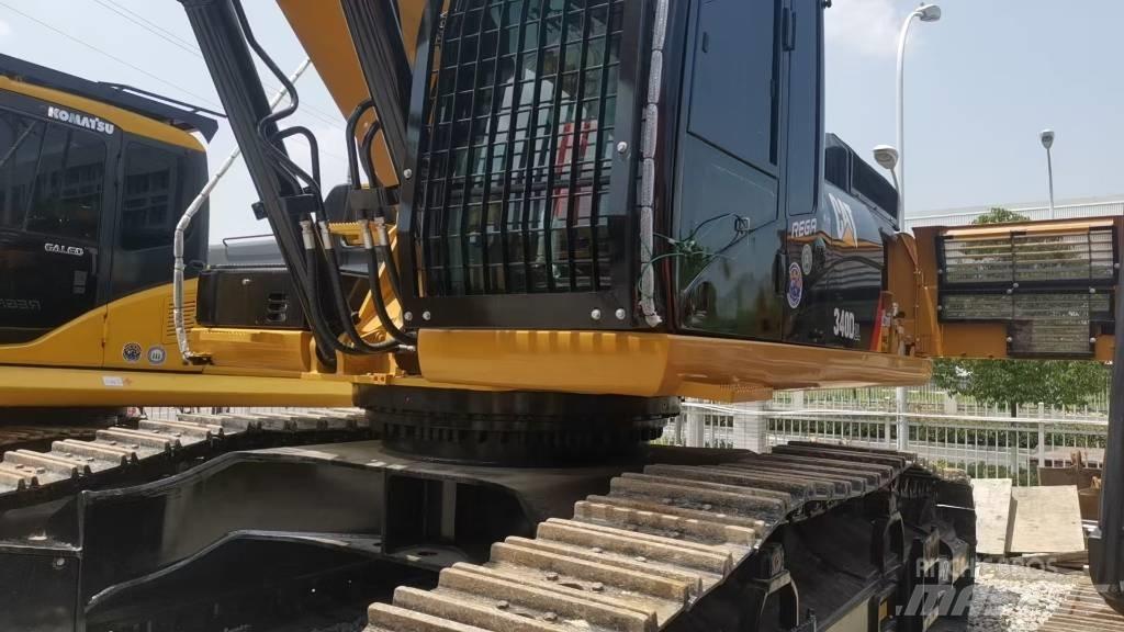 CAT 340 Lánctalpas kotrók