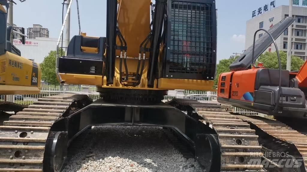 CAT 340 Lánctalpas kotrók
