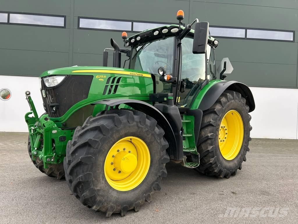 John Deere 6215 R Traktorok