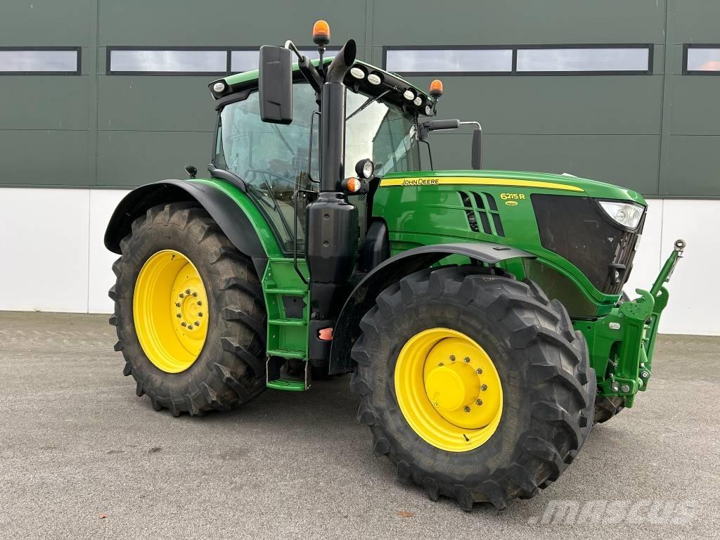 John Deere 6215 R Traktorok