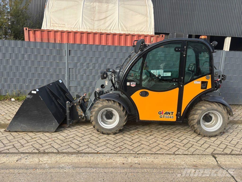 GiANT Tendo GT5048 Teleszkópos rakodók