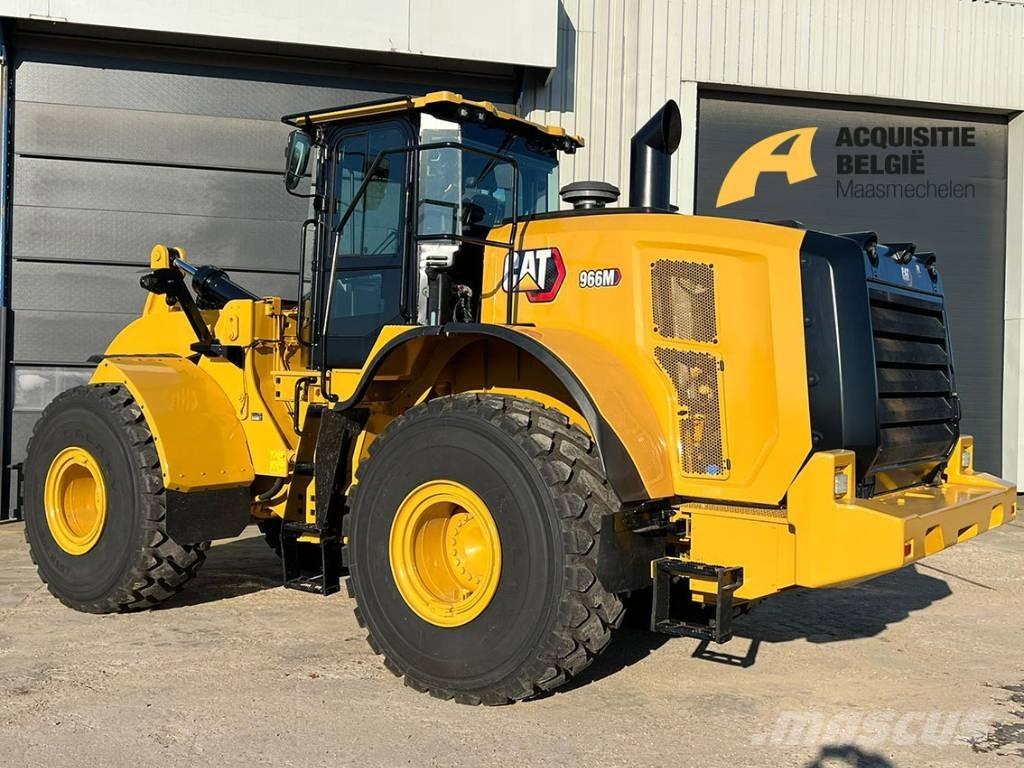 CAT 966 M Gumikerekes homlokrakodók