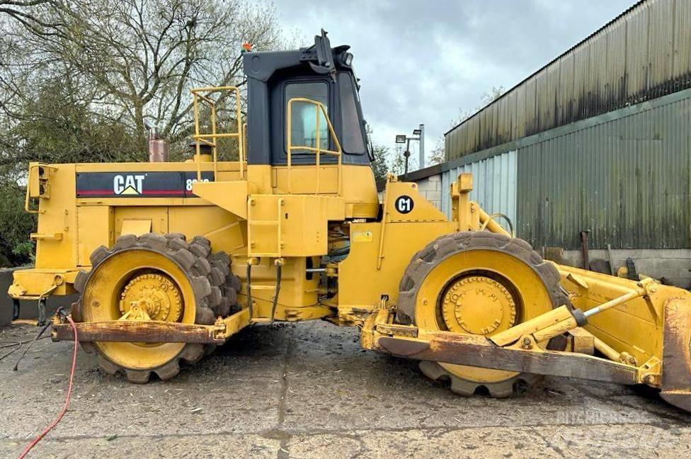 CAT 825 C Talajtömörítő gépek