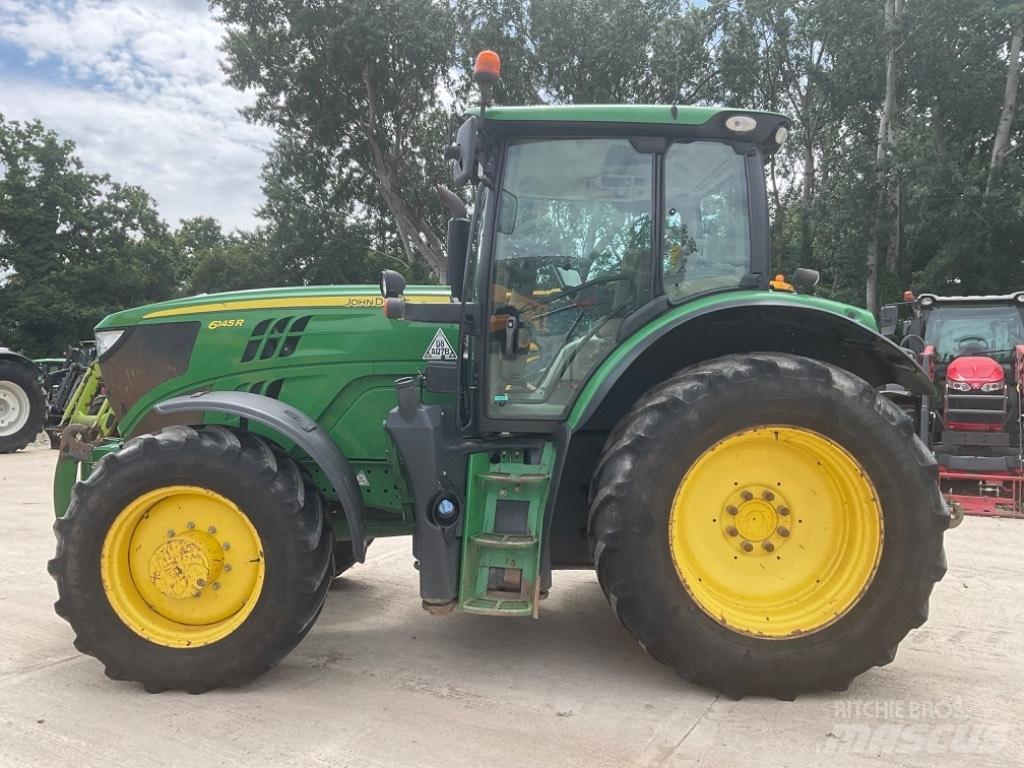 John Deere 6145 R Traktorok