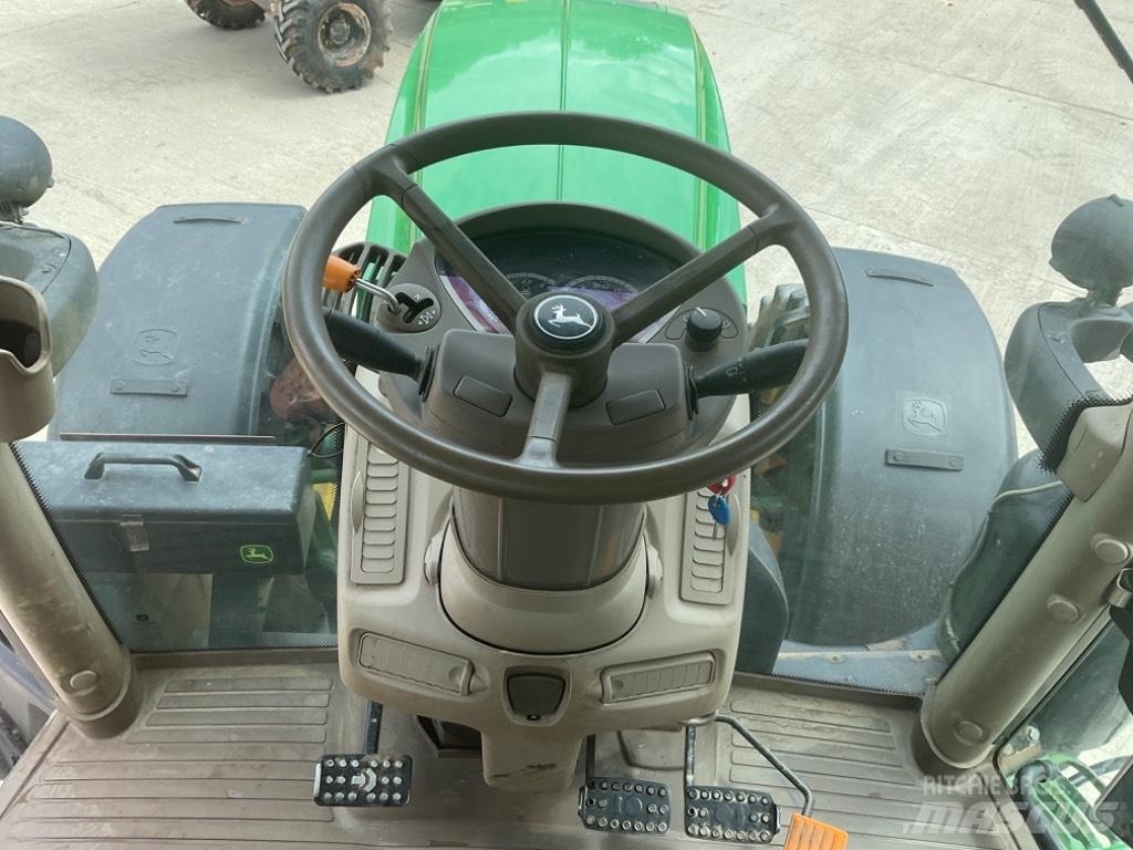 John Deere 6145 R Traktorok