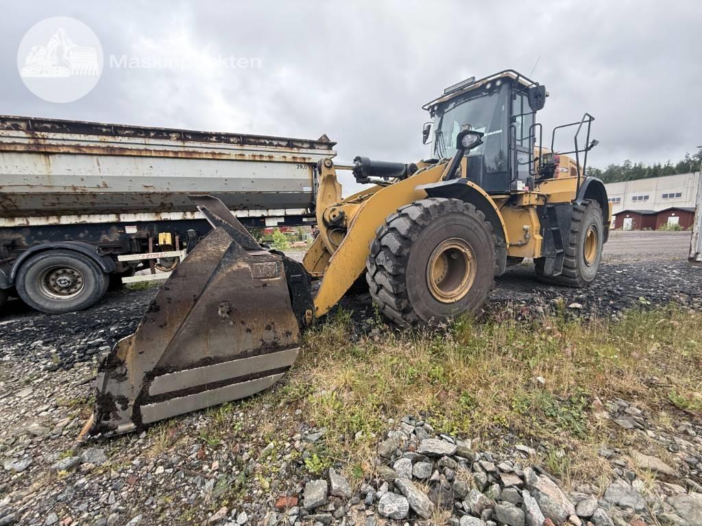 CAT 972 M Gumikerekes homlokrakodók