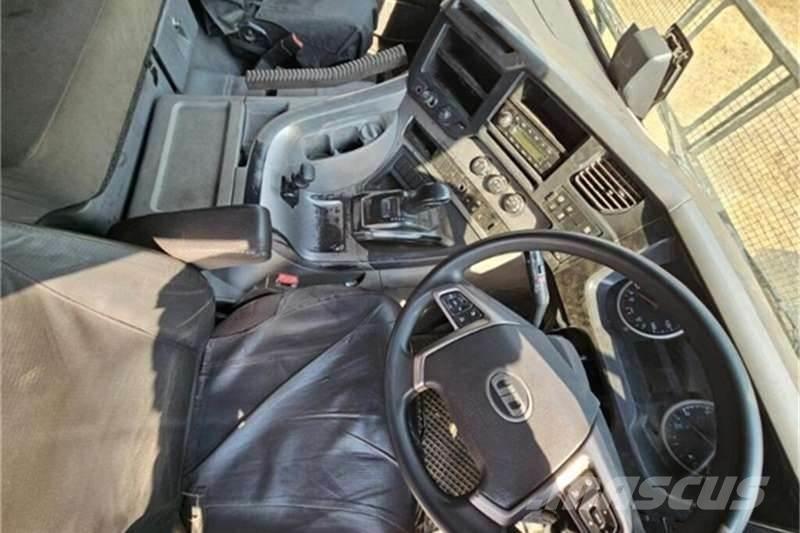 UD TRUCKS QUON Egyéb