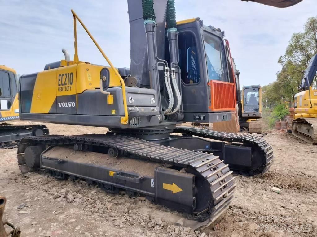 Volvo EC 210 Lánctalpas kotrók