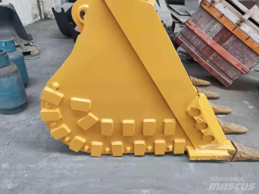Komatsu PC210 Kanalak