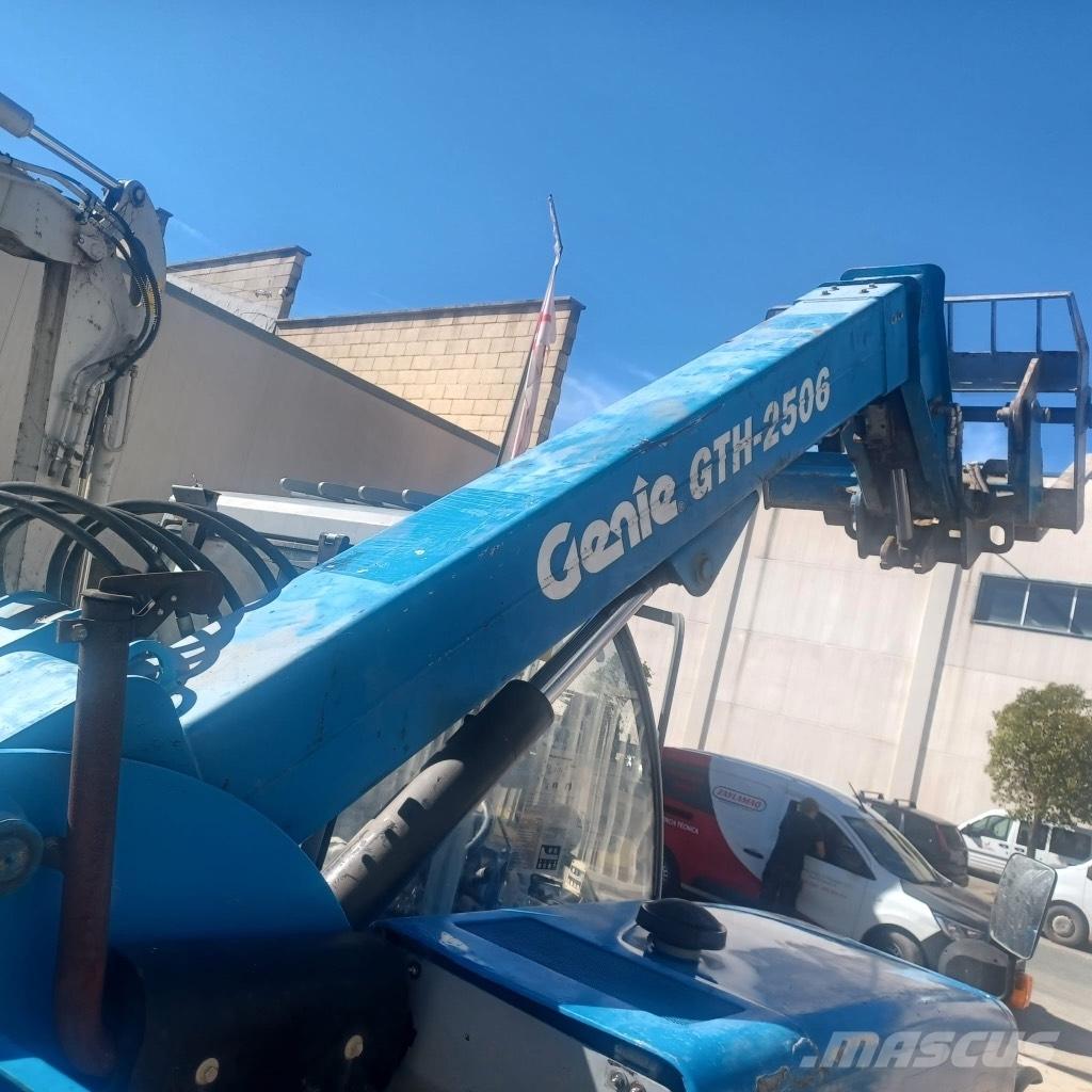 Genie GTH 2506 Teleszkópos rakodók