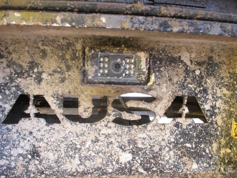 Ausa D 350 AH G Mezei dömperek