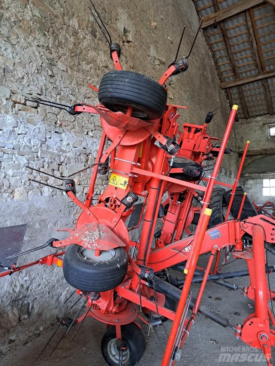 Kuhn GF7902 Rendkészítő