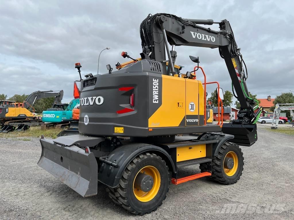 Volvo EWR 150 E Gumikerekes kotrók