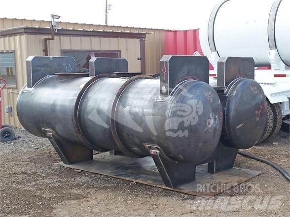 Tiger 750 GAL Üzemanyag tartályok
