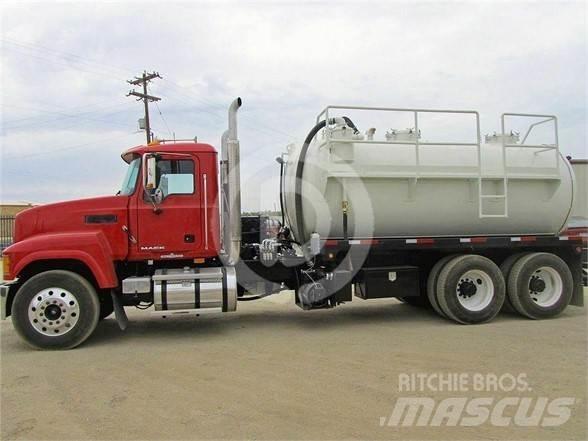 Tiger 80 BBL Üzemanyag tartályok