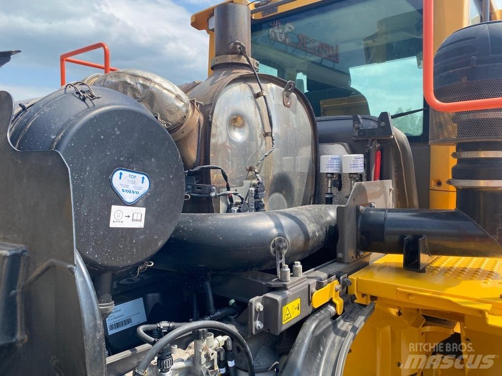 Volvo L 150 H Gumikerekes homlokrakodók