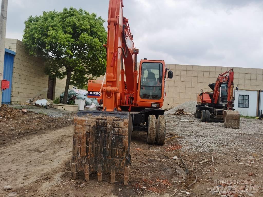 Doosan DH 150 W-7 Gumikerekes kotrók