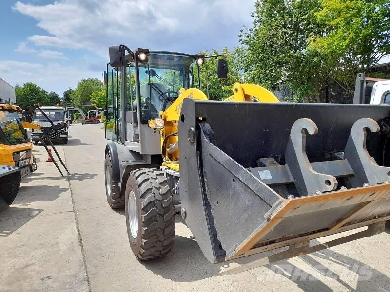 Paus SL 9075 Gumikerekes homlokrakodók